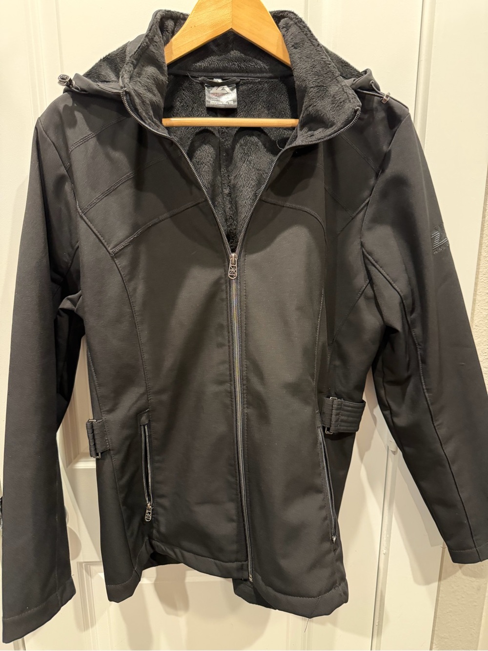 ZeroXposur Women's Black Utility Softshell Jacket